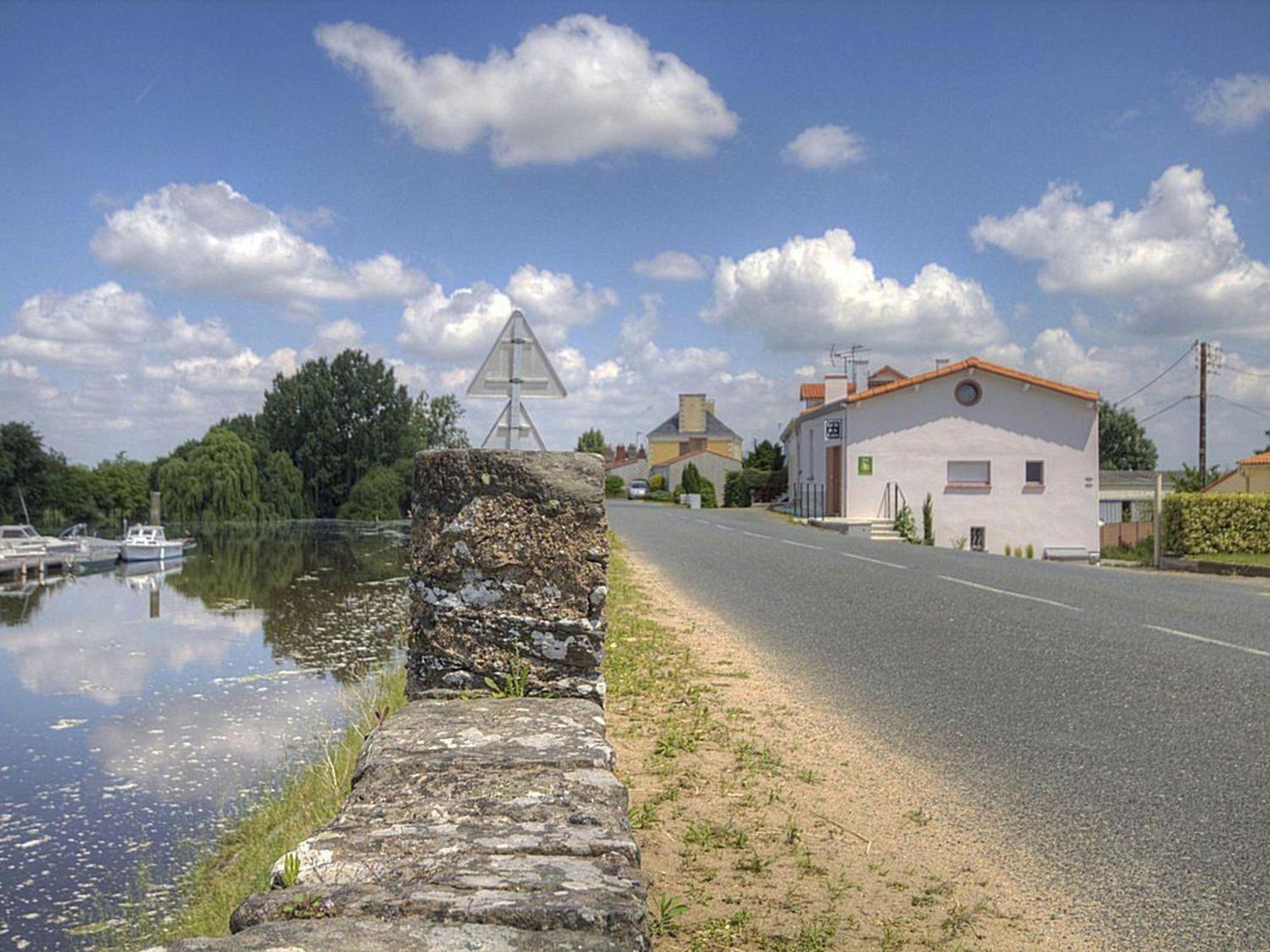 Gite A Proximite De La Loire Avec Wi-Fi Et Equipement Bebe - Fr-1-306-814 La Chapelle-Basse-Mer Exteriér fotografie